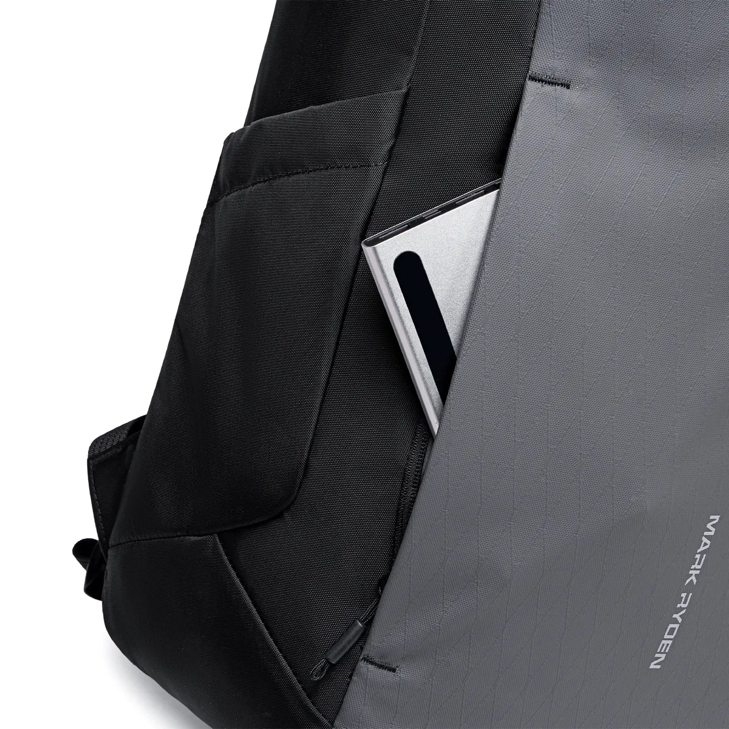AeroLock: Lightweight Backpacks with Breathable Features for Commuters