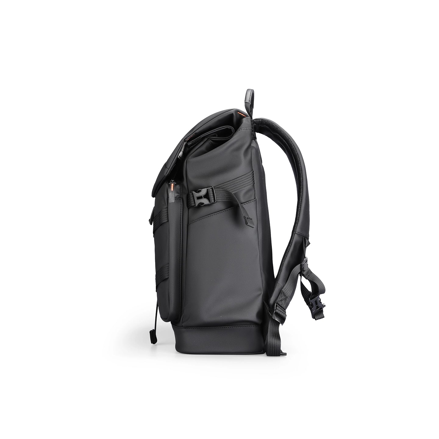 CapaFlex: Expandable Capacity Everyday Backpack 22L to 29L