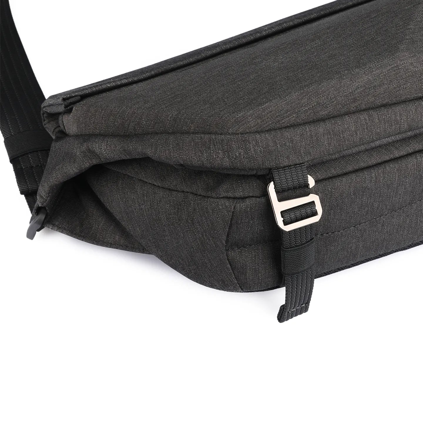 Diamond Facets: Large Capacity Waterproof Scratch-resistant Hard Case Crossbody Bag