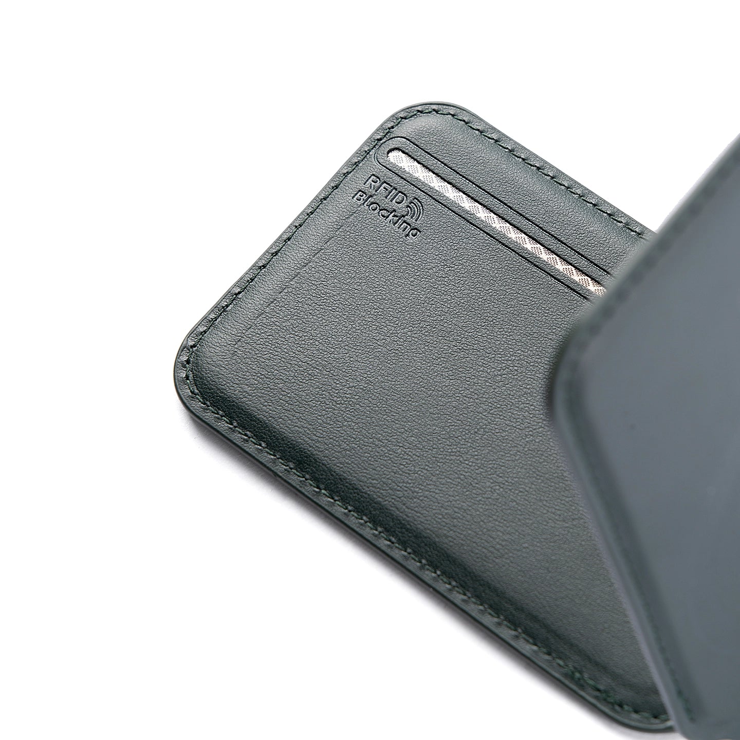 MagFold: Slim MagSafe Foldable Card Holder Wallet for Smart Everyday Carry
