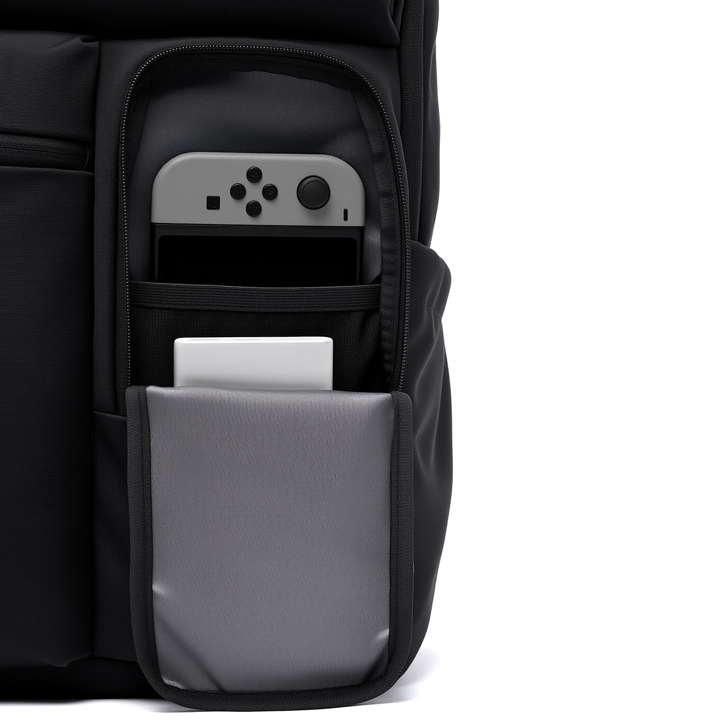 AeroVent: 21L Breathable Commuter Backpack with 3D Airflow Back Panel