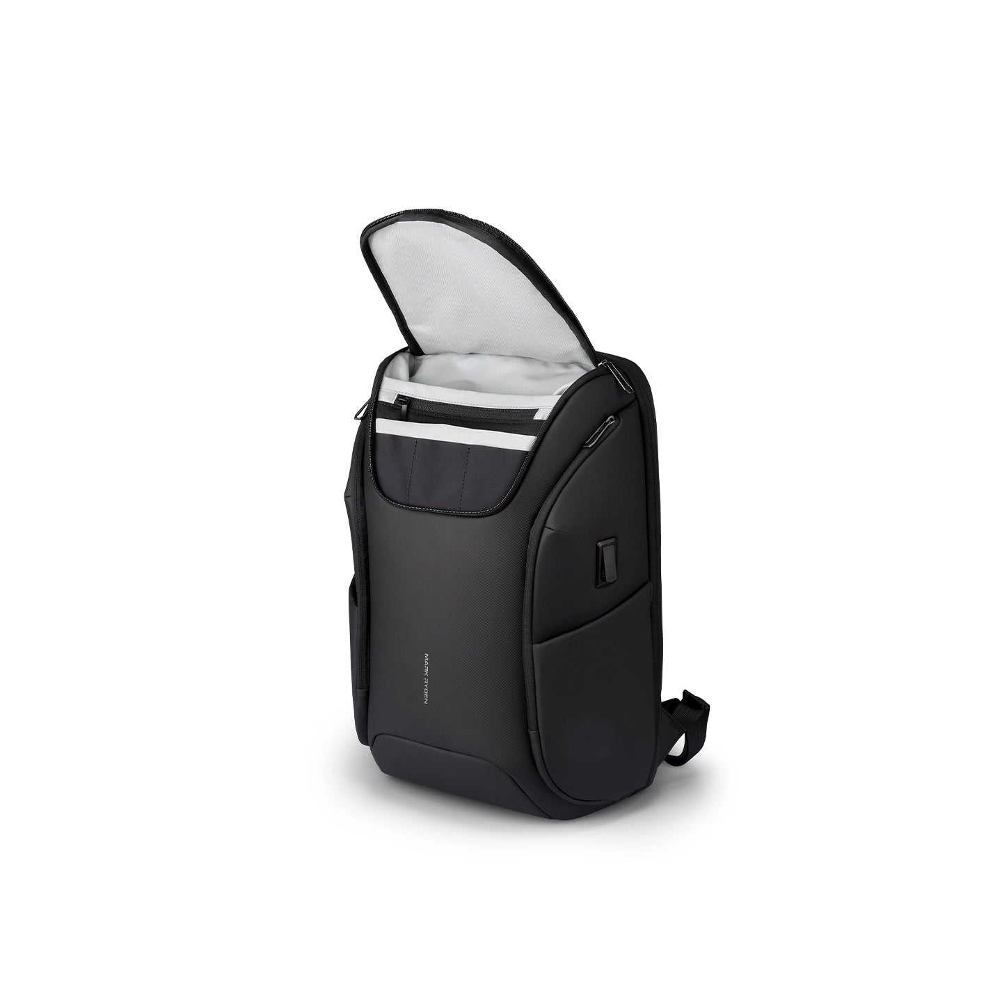 Polycom 2nd: Waterproof Backpack with Built-in USB for Travelling