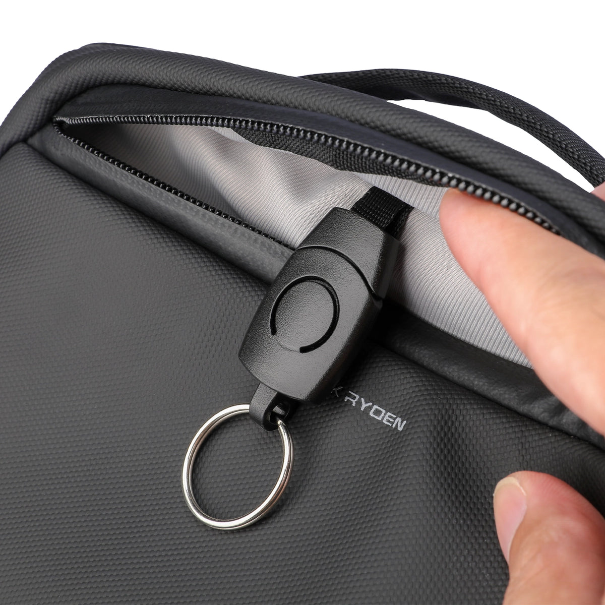 Switchstorage III: Multifunctional upgraded waterproof 3C storage bag