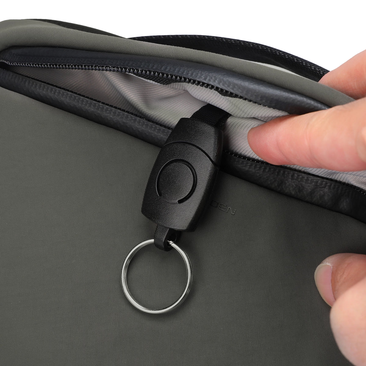 Switchstorage III: Multifunctional upgraded waterproof 3C storage bag