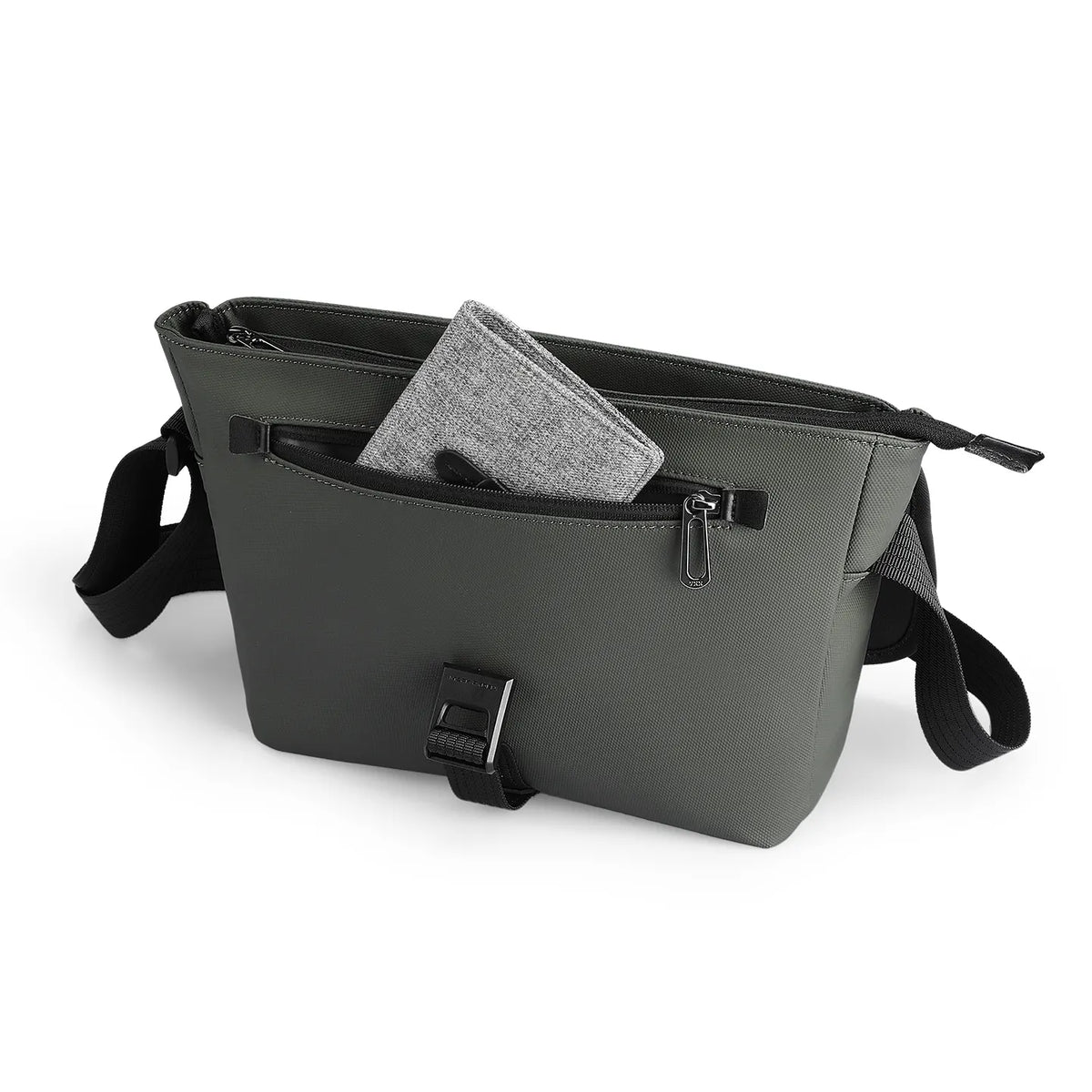 Trendy: Business Casual Travel All-in-One Crossbody Bag