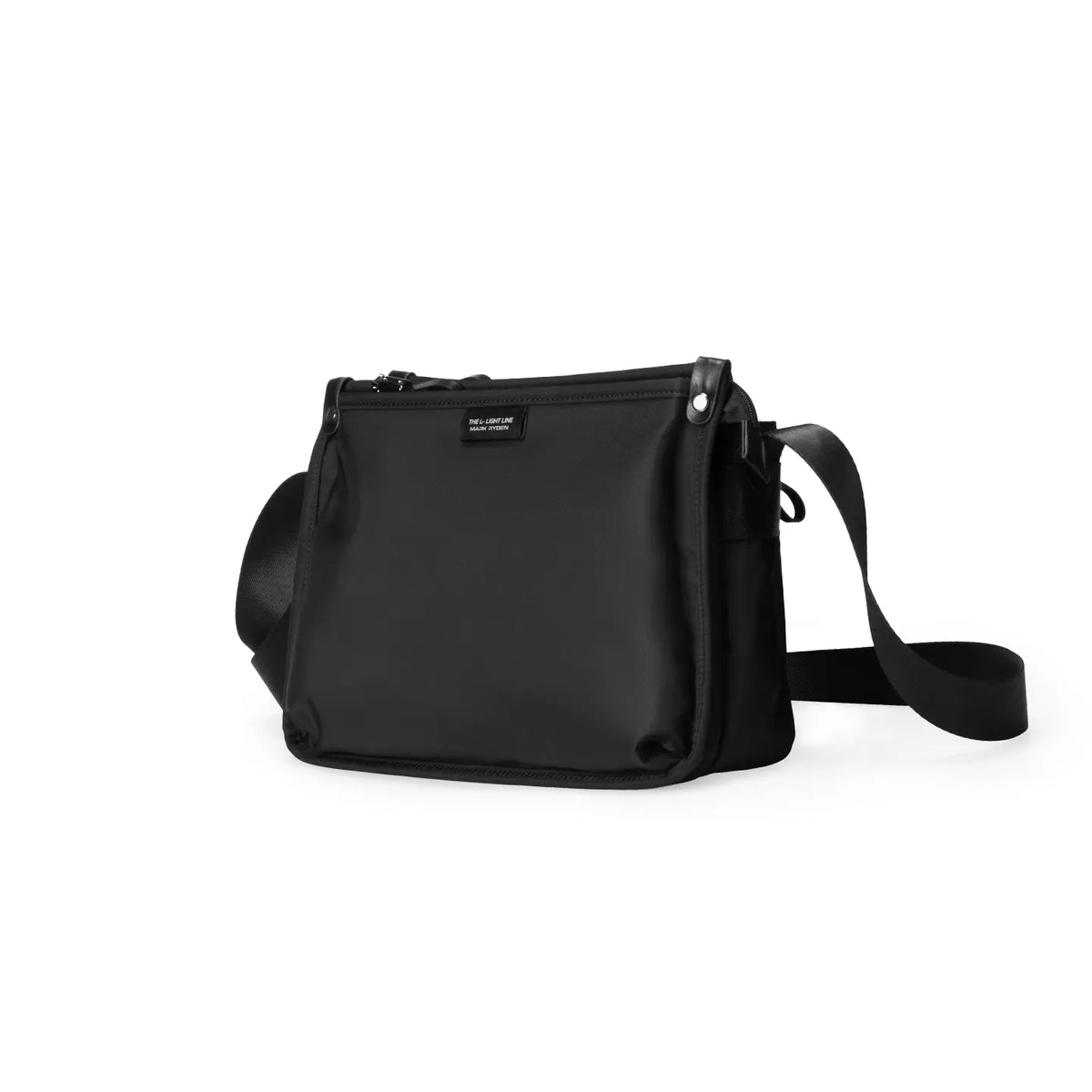 Urbanite X: Travel Messenger Bag Navigate the City in Style