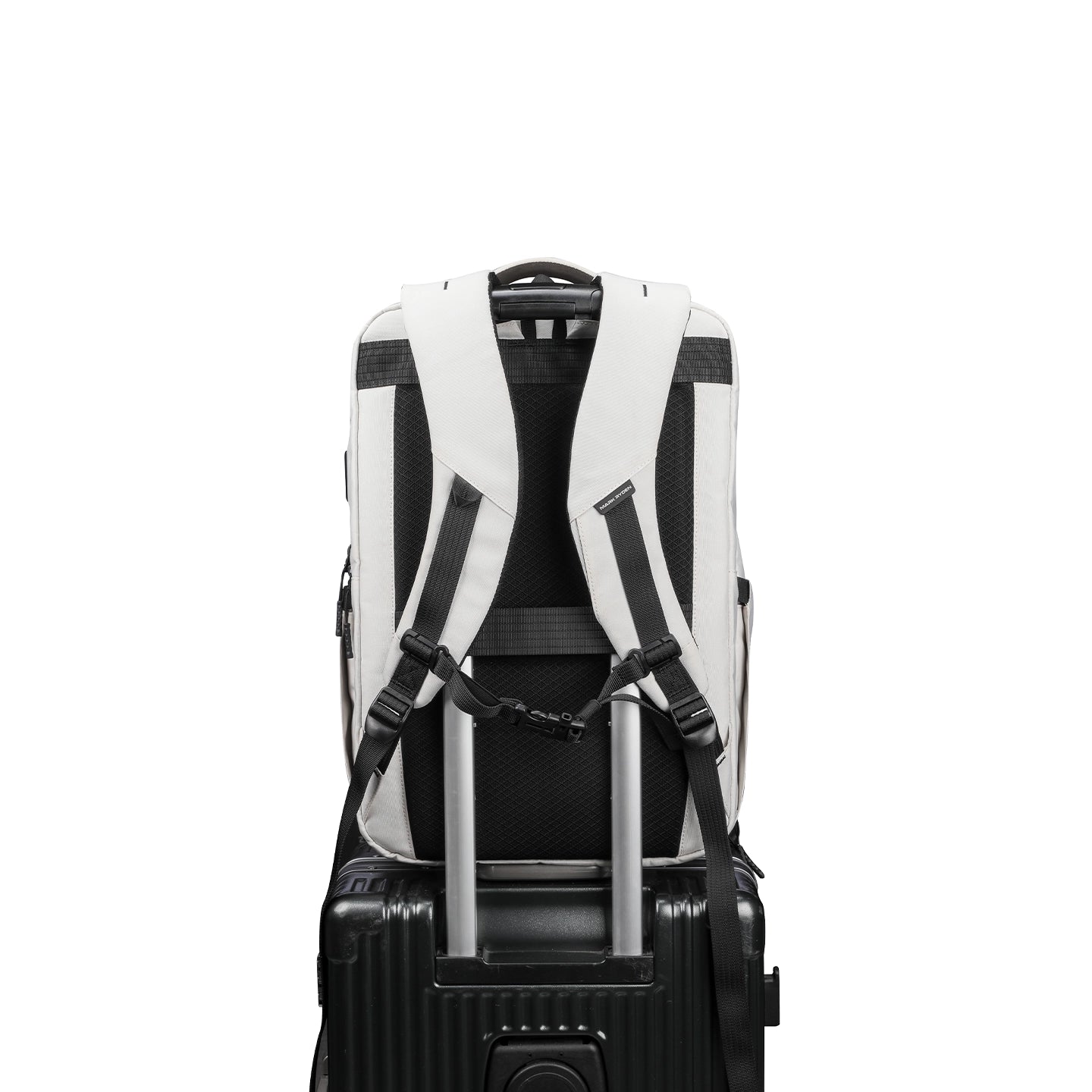 Urbanity: City Commuter Oxford USB Port 17.3 inch Laptop Backpack