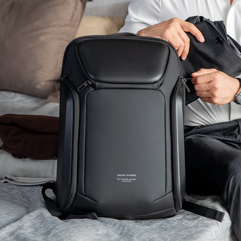 Polycom MR4313: Plan Your Day Comfortably With a Versatile
