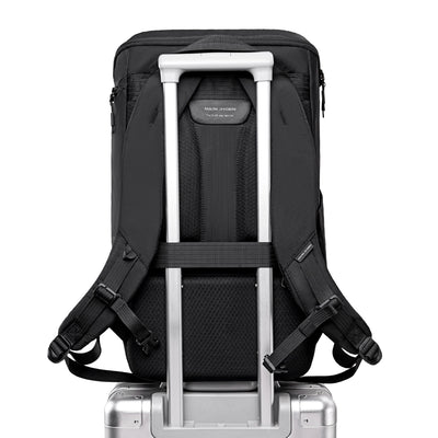 AeroLock: Lightweight Backpacks with Breathable Features for Commuters