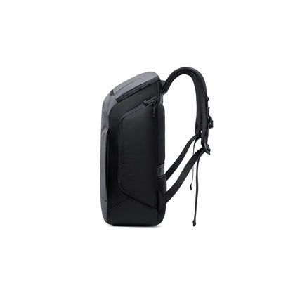 AeroLock: Lightweight Backpacks with Breathable Features for Commuters
