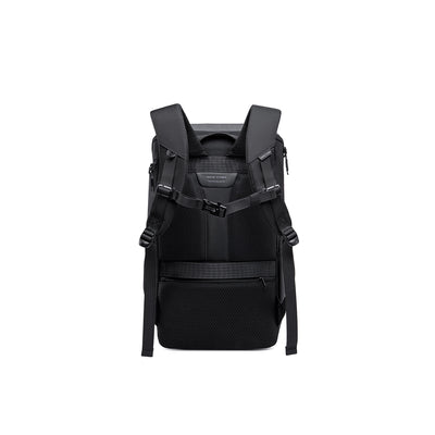 AeroLock: Lightweight Backpacks with Breathable Features for Commuters