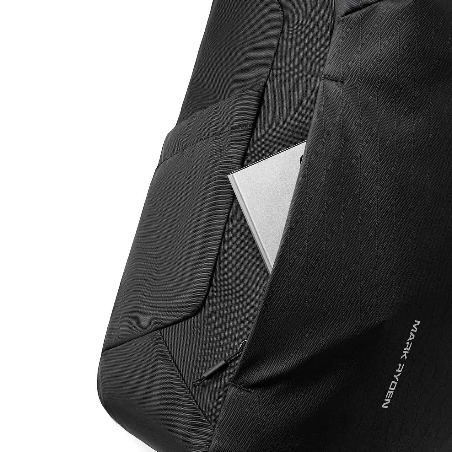 AeroLock: Lightweight Backpacks with Breathable Features for Commuters