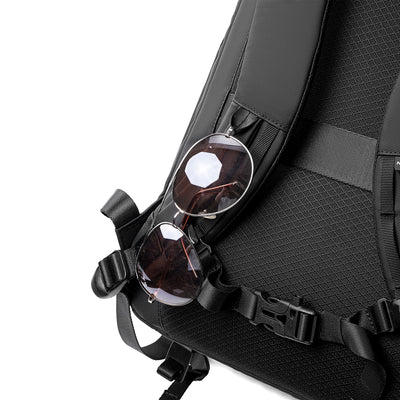 VaultCam: 17.3" Laptop Camera Backpack with Customizable Dividers for Creators