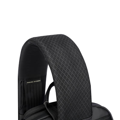 Colonne: High-capacity Urban Commuting Daily Crossbody Bag