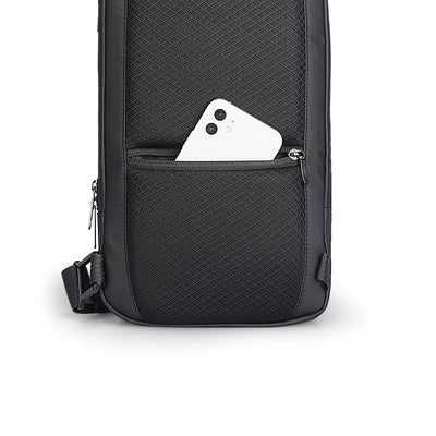 Colonne: High-capacity Urban Commuting Daily Crossbody Bag