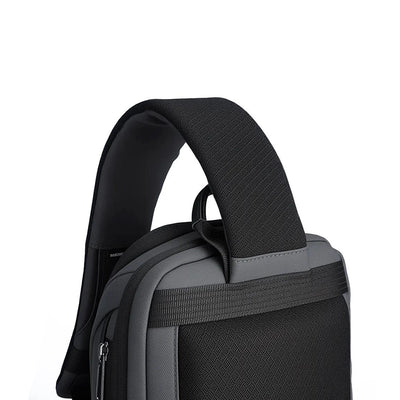 Colonne: High-capacity Urban Commuting Daily Crossbody Bag