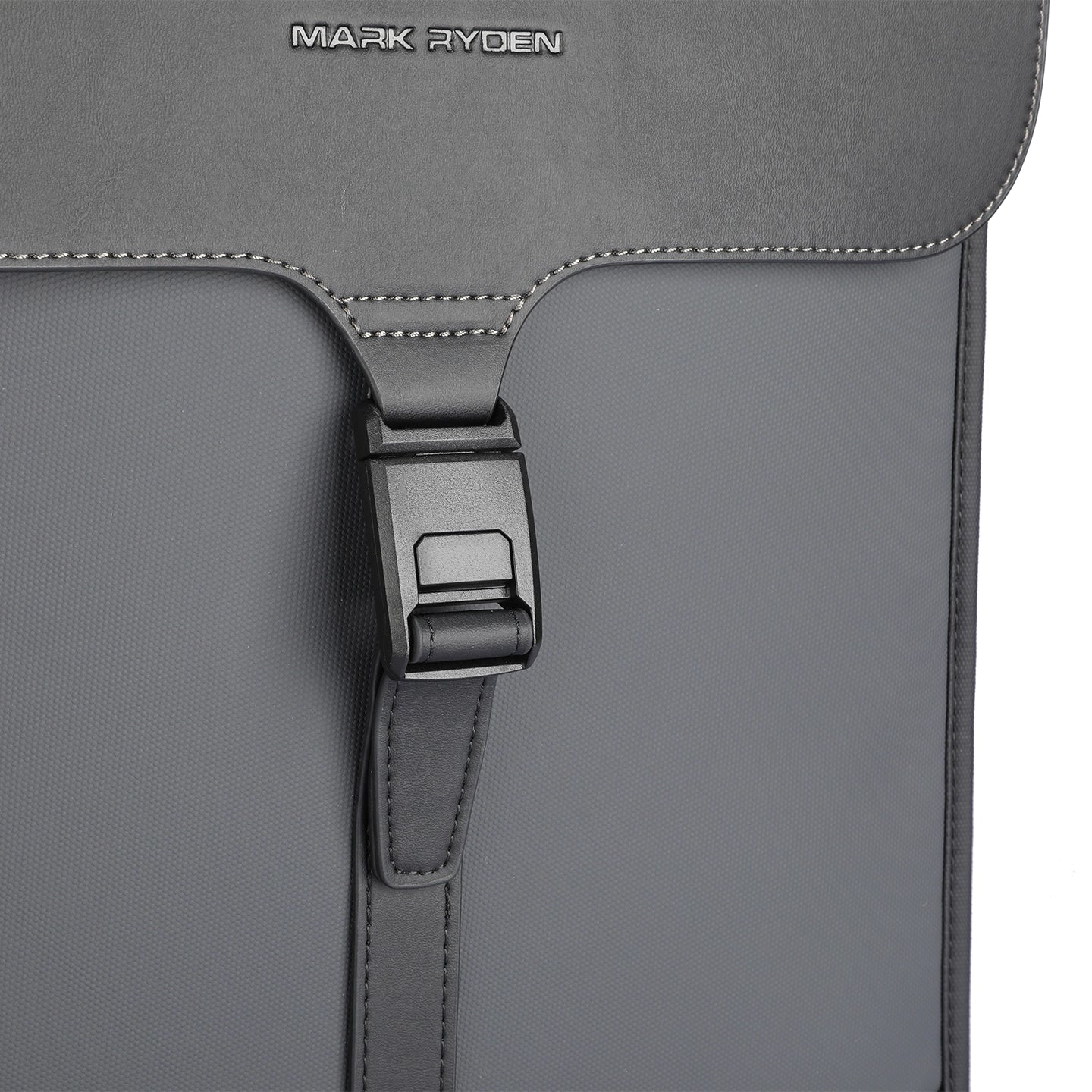 MUKE I: School Style Classic Business Work Black Oxford Backpack