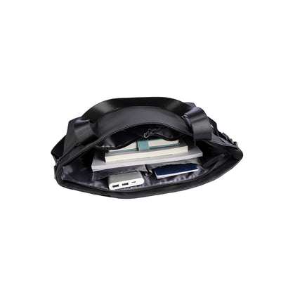 TechSafe: The multifunctional Messenger Bag with Simple Design