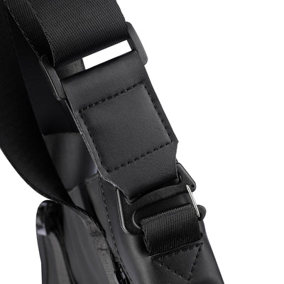 TechSafe: The multifunctional Messenger Bag with Simple Design