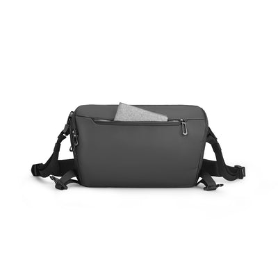Harvey: Leather Waterproof Multifunction Messenger Bag