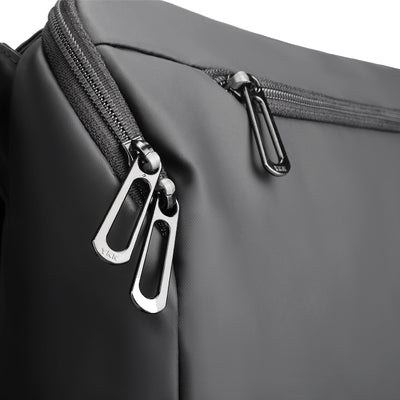 Harvey: Leather Waterproof Multifunction Messenger Bag