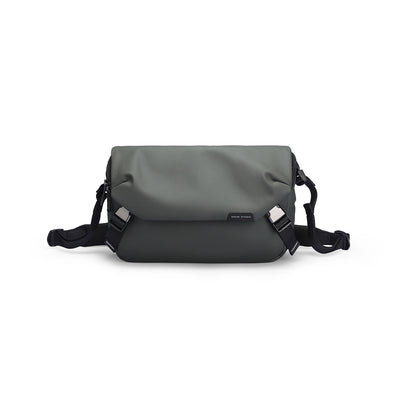 Harvey: Leather Waterproof Multifunction Messenger Bag