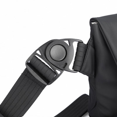 Mailman: Youthful Fashionable Snd Energetic Messenger Bags