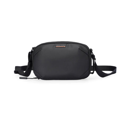 Oxford Voyager: Your Durable, Water-Resistant Companion for Every Day Life