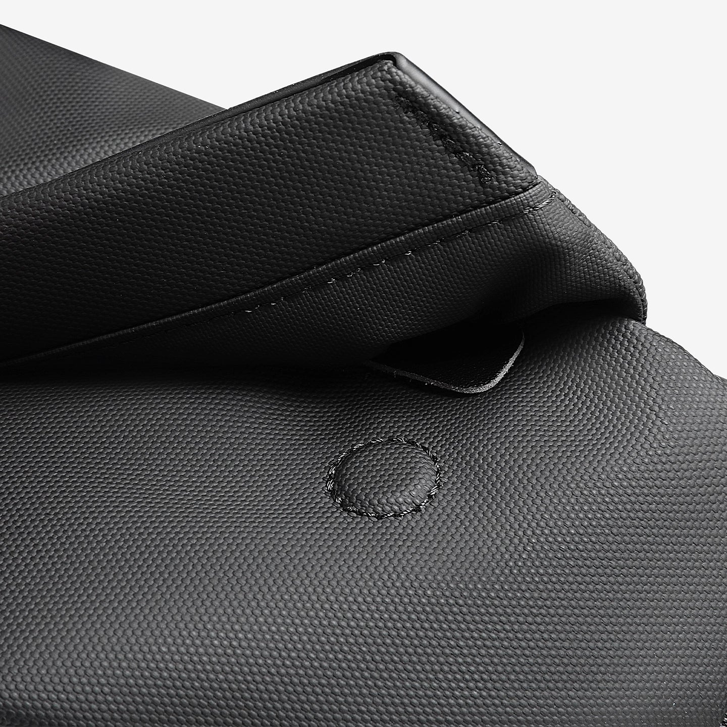 Peiano: Oxford Material Elegant Lightweight Waterproof Crossbody Bag