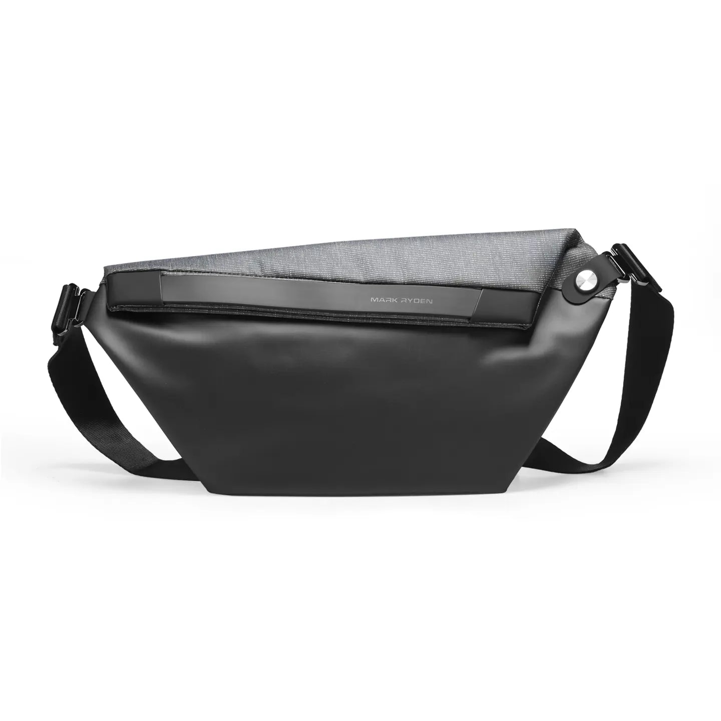 Pelmeen: Streamlined Design Style For Daily Traveling Chest Bag