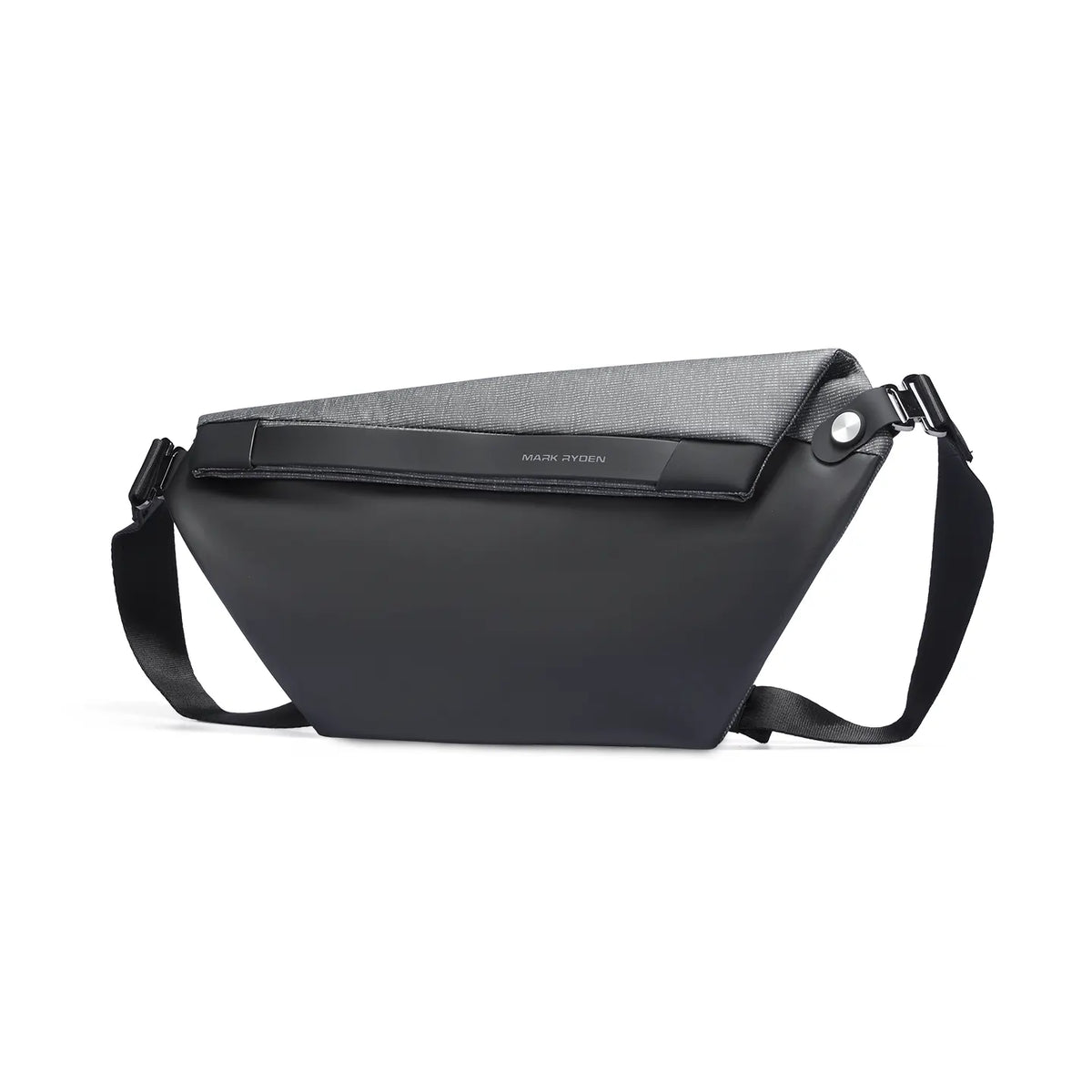 Pelmeen: Streamlined Design Style For Daily Traveling Chest Bag