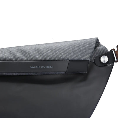 Pelmeen: Streamlined Design Style For Daily Traveling Chest Bag