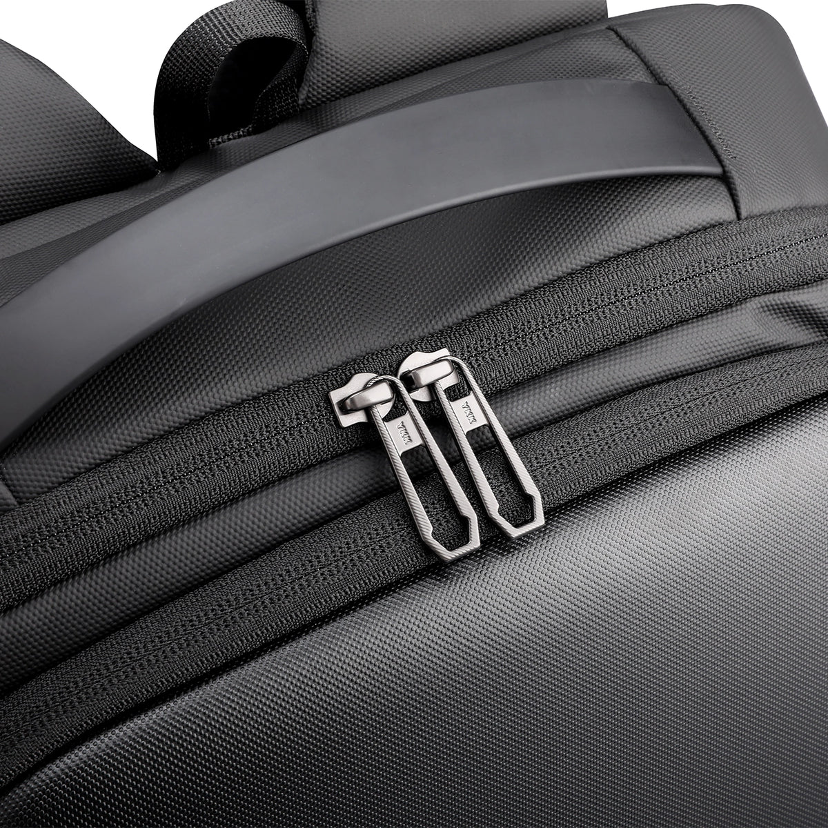 Polycom: Plan Your Day Comfortably With a Versatile Backpack