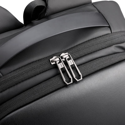 Polycom: Plan Your Day Comfortably With a Versatile Backpack