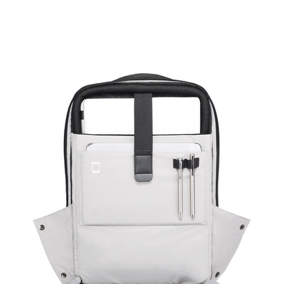 Polycom: Plan Your Day Comfortably With a Versatile Backpack