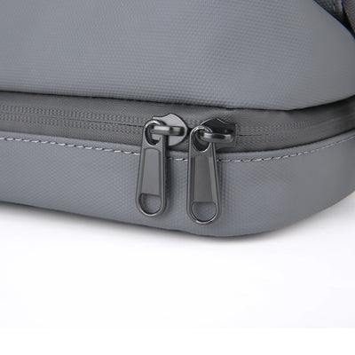 Switchstorage V: Toiletry Bag with Wet and Dry Areas for Modern Travelers