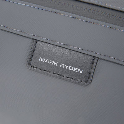 Switchstorage V: Toiletry Bag with Wet and Dry Areas for Modern Travelers