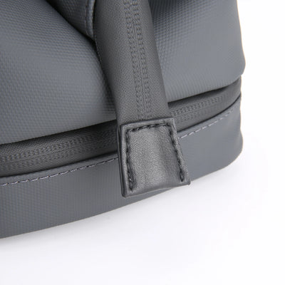 Switchstorage V: Toiletry Bag with Wet and Dry Areas for Modern Travelers