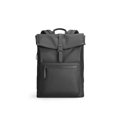Trendy: Lässiger Rucksack aus Leder mit mehreren Fächern