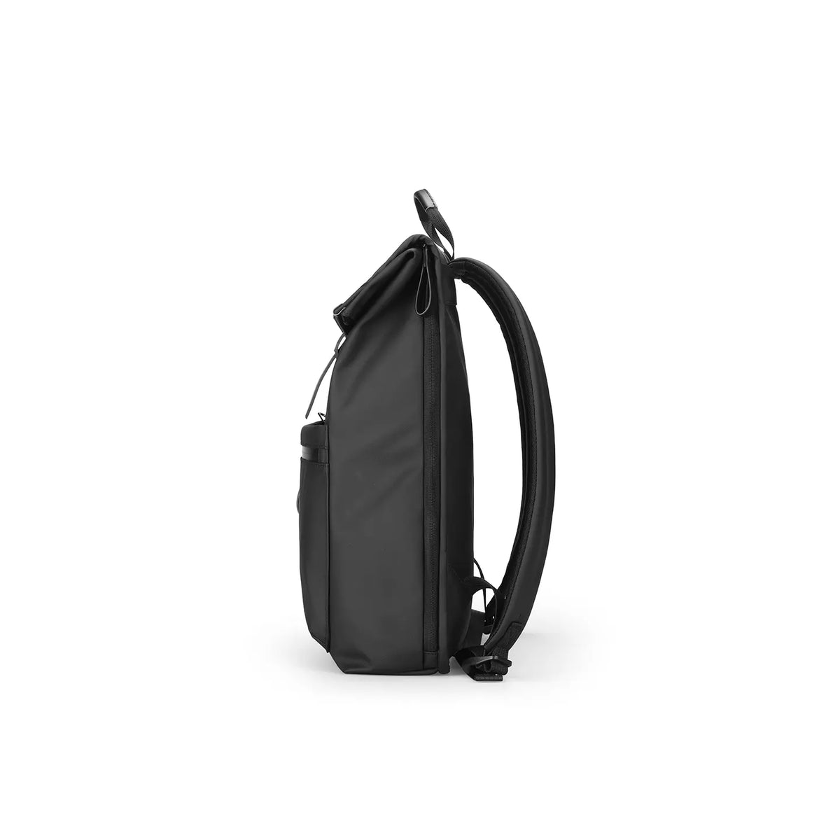 Trendy: Lässiger Rucksack aus Leder mit mehreren Fächern