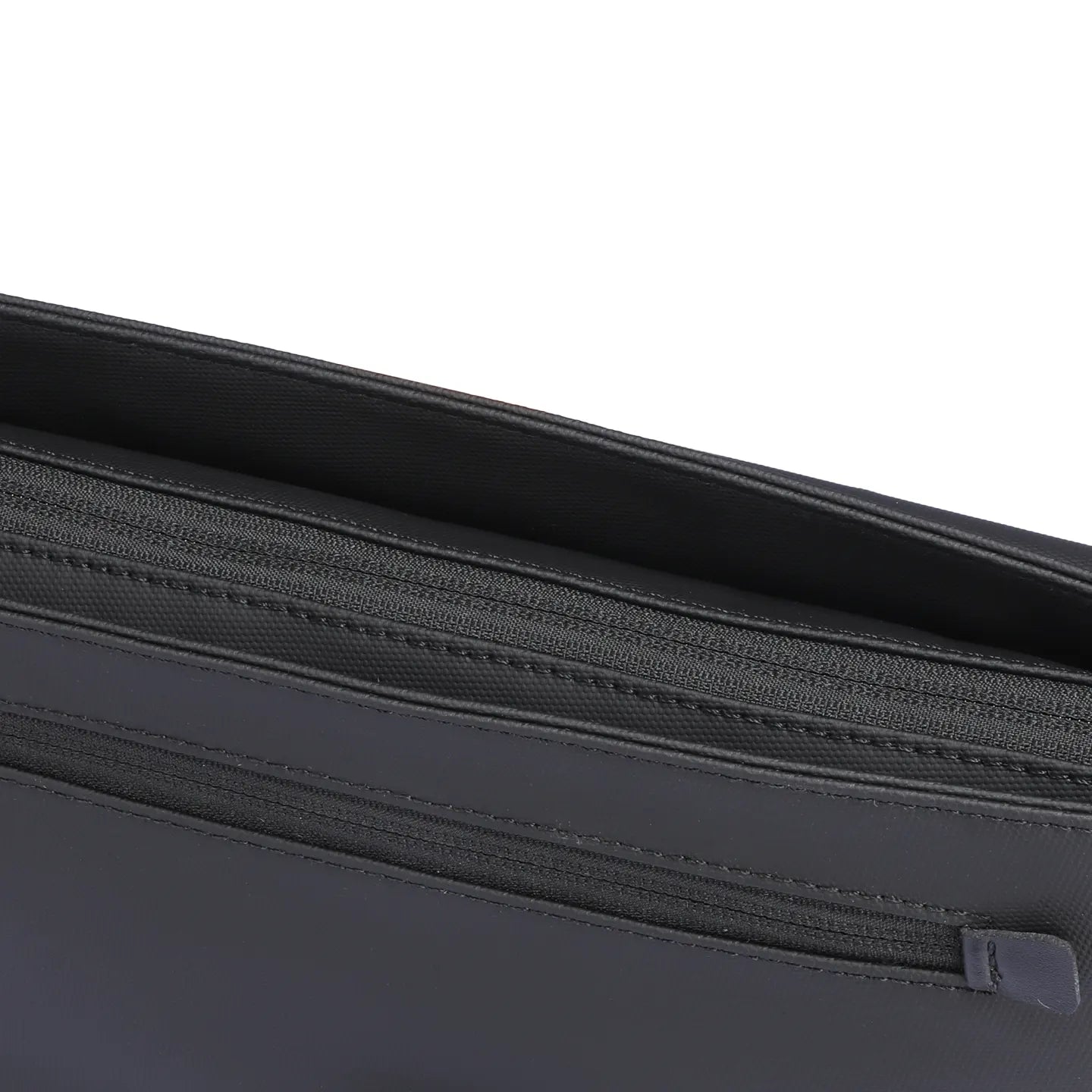 Trendy: Business Casual Travel All-in-One Crossbody Bag
