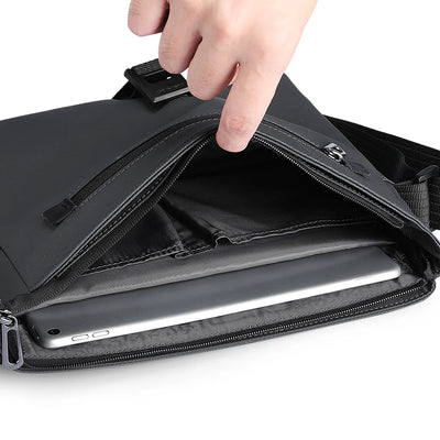 Trendy: Business Casual Travel All-in-One Crossbody Bag