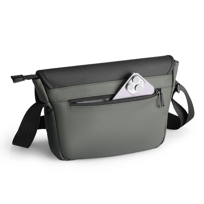 Trendy: Business Casual Travel All-in-One Crossbody Bag