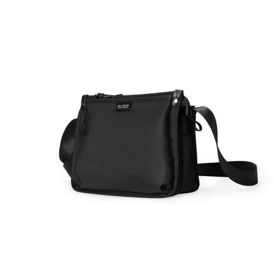 Urbanite X: Travel Messenger Bag Navigate the City in Style