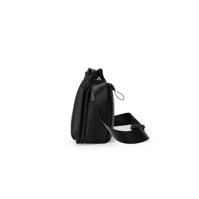 Urbanite X: Travel Messenger Bag Navigate the City in Style