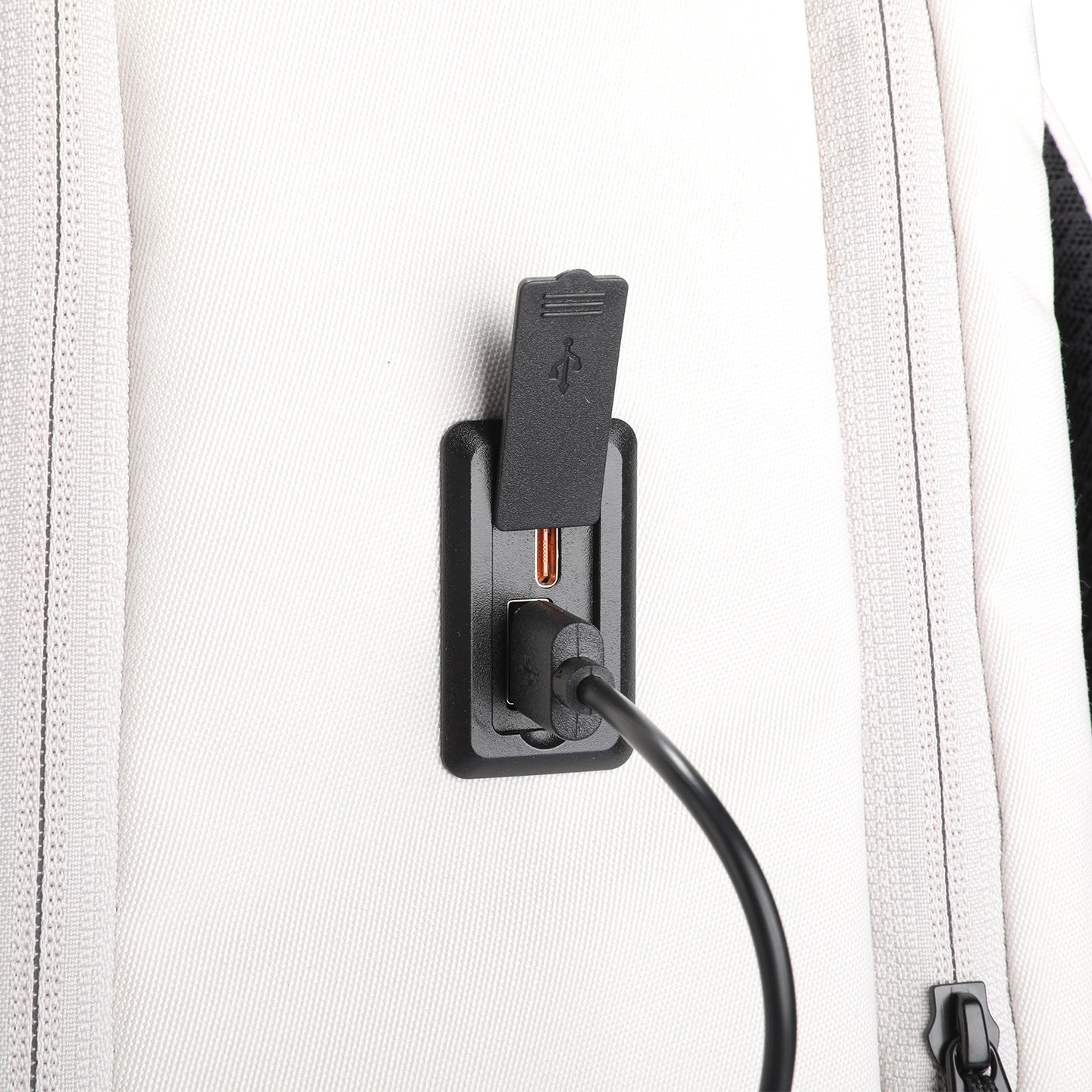 VersaPack: Multifunctional Urban Commuter Backpack 17.3 inch Laptop