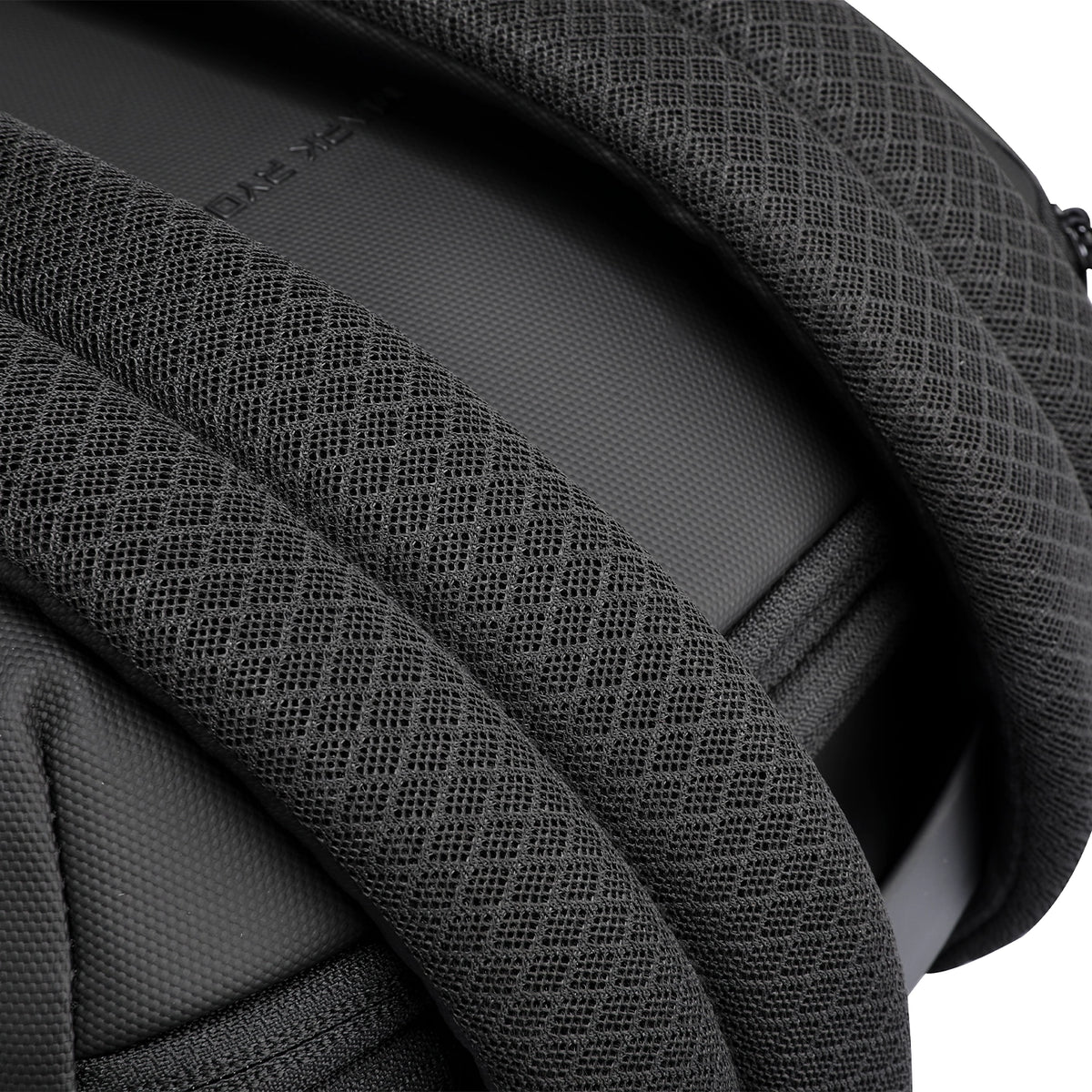 ZenOrganizer: Practical Compact Laptop Backpack for Daily Use