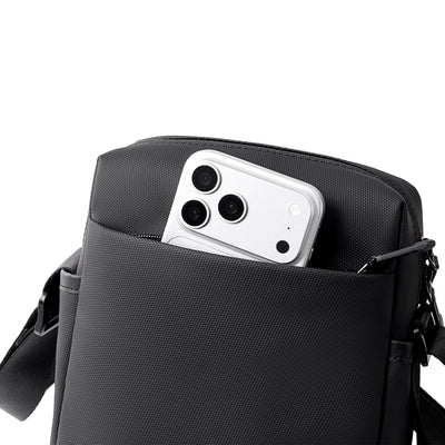 HydroCarry: Crossbody Sling with Multi-Pocket Design for Daily Commute
