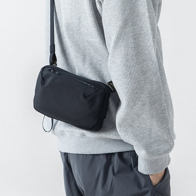 MarkRyden Global's Switchstorage IV black crossbody toiletry bag for modern travelers