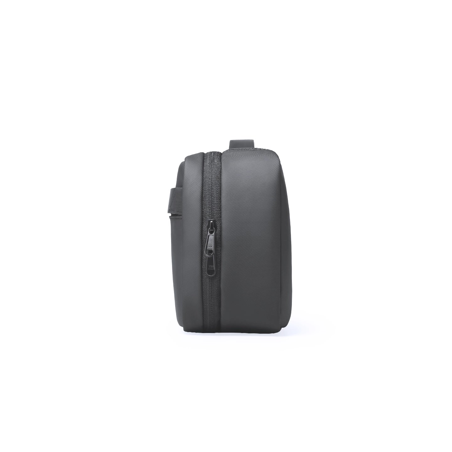 Compact black multi-layer washbag with zipper | MARK RYDEN Global travel essential